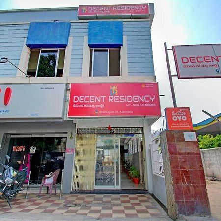 Decent Residency Otel Kākināda Dış mekan fotoğraf